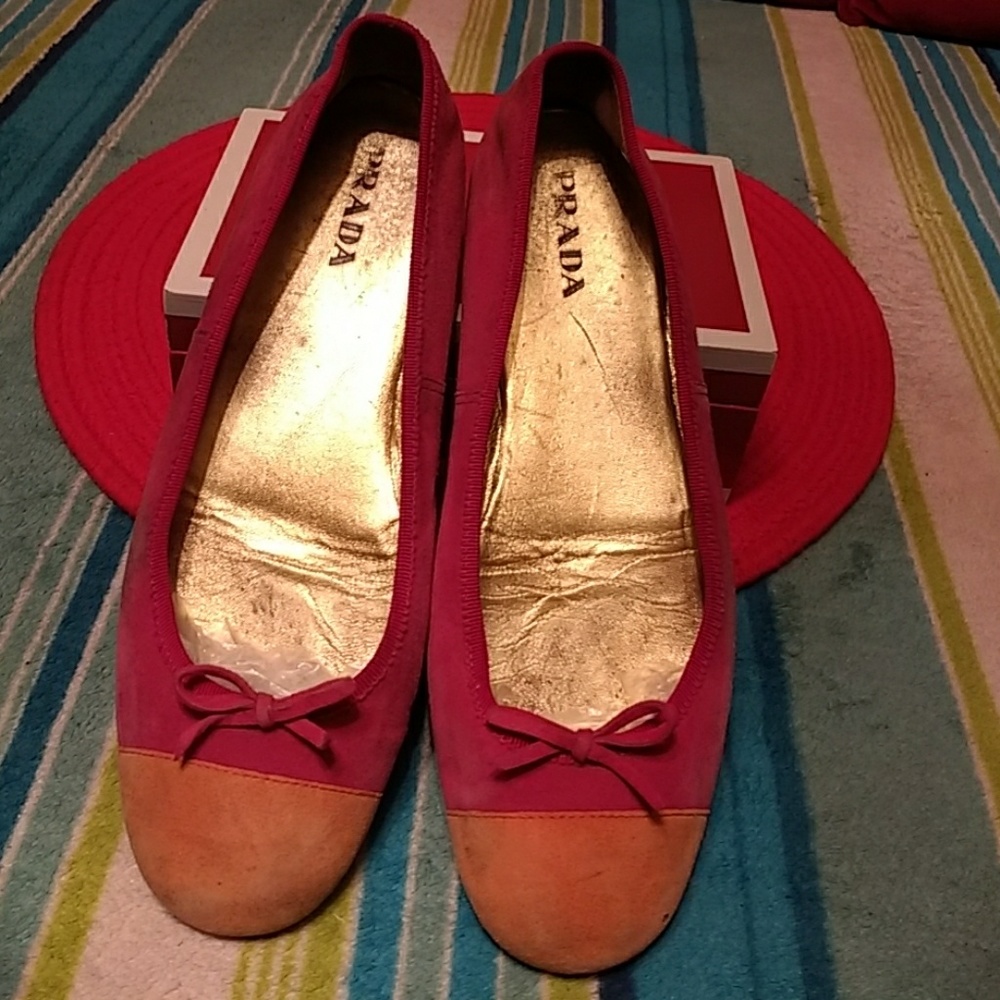 Authentic Prada shoes orange/suede size 8
